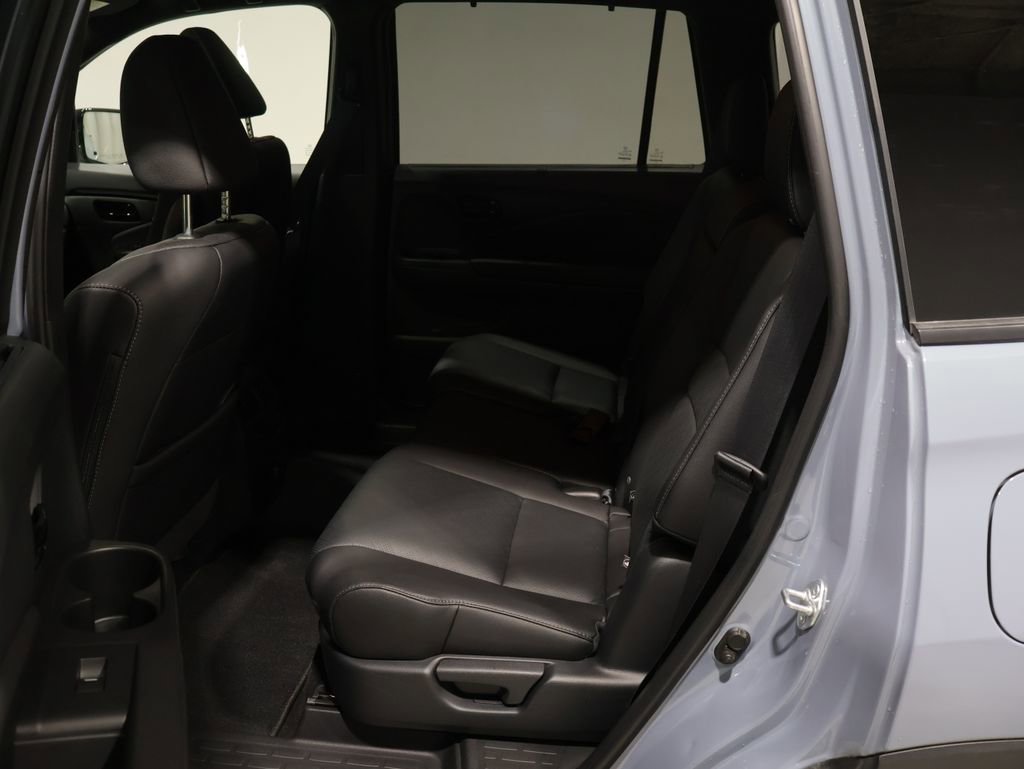 Used 2023 Honda Passport Elite image 19