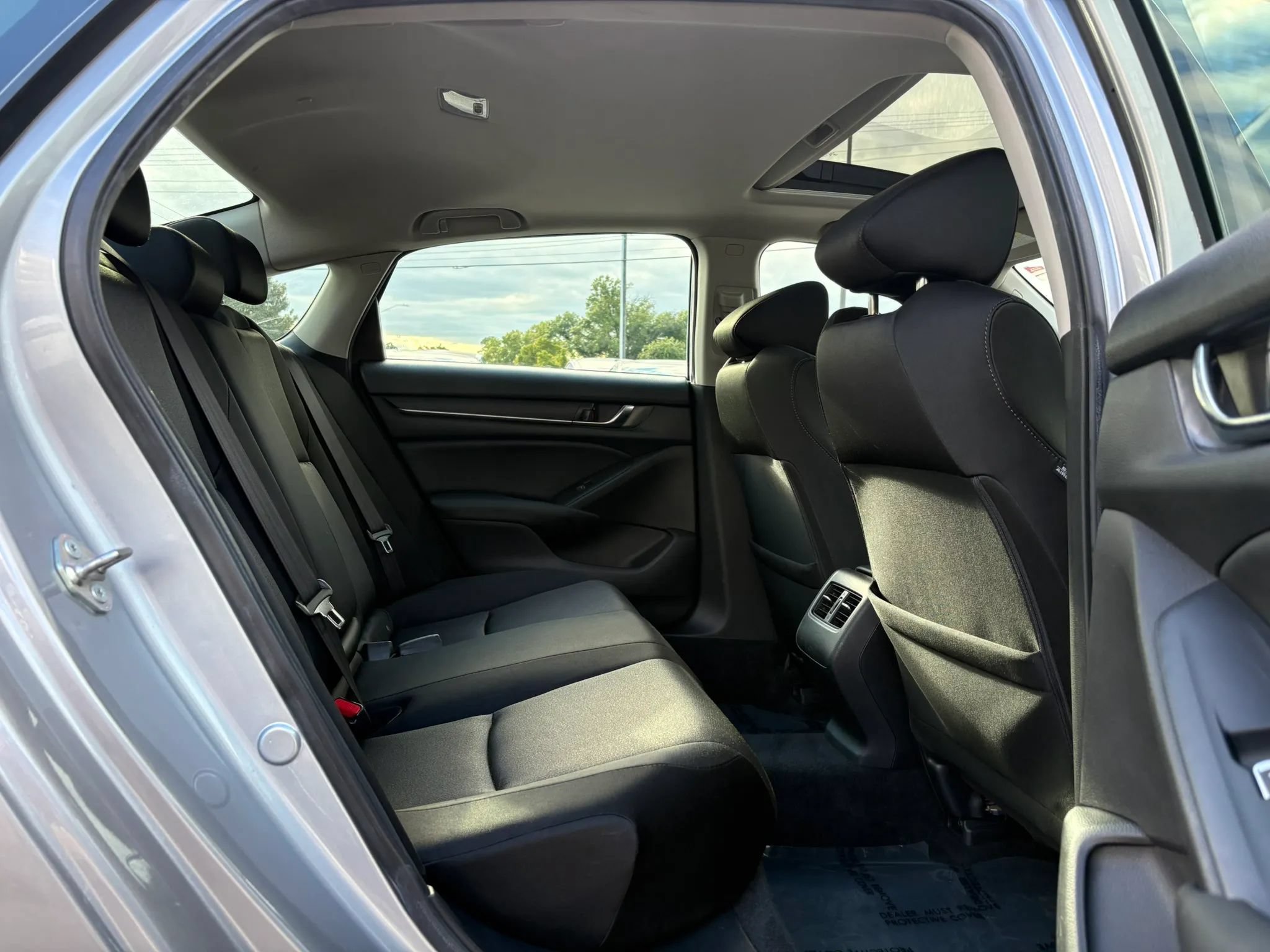 Used 2020 Honda Accord EX image 12