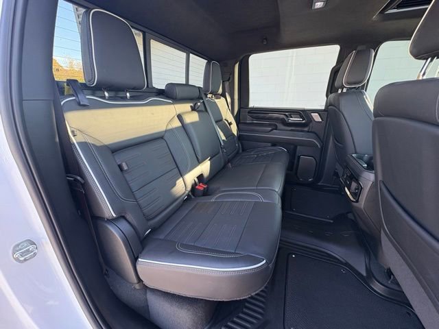 Used 2024 GMC Sierra 2500 AT4X image 30