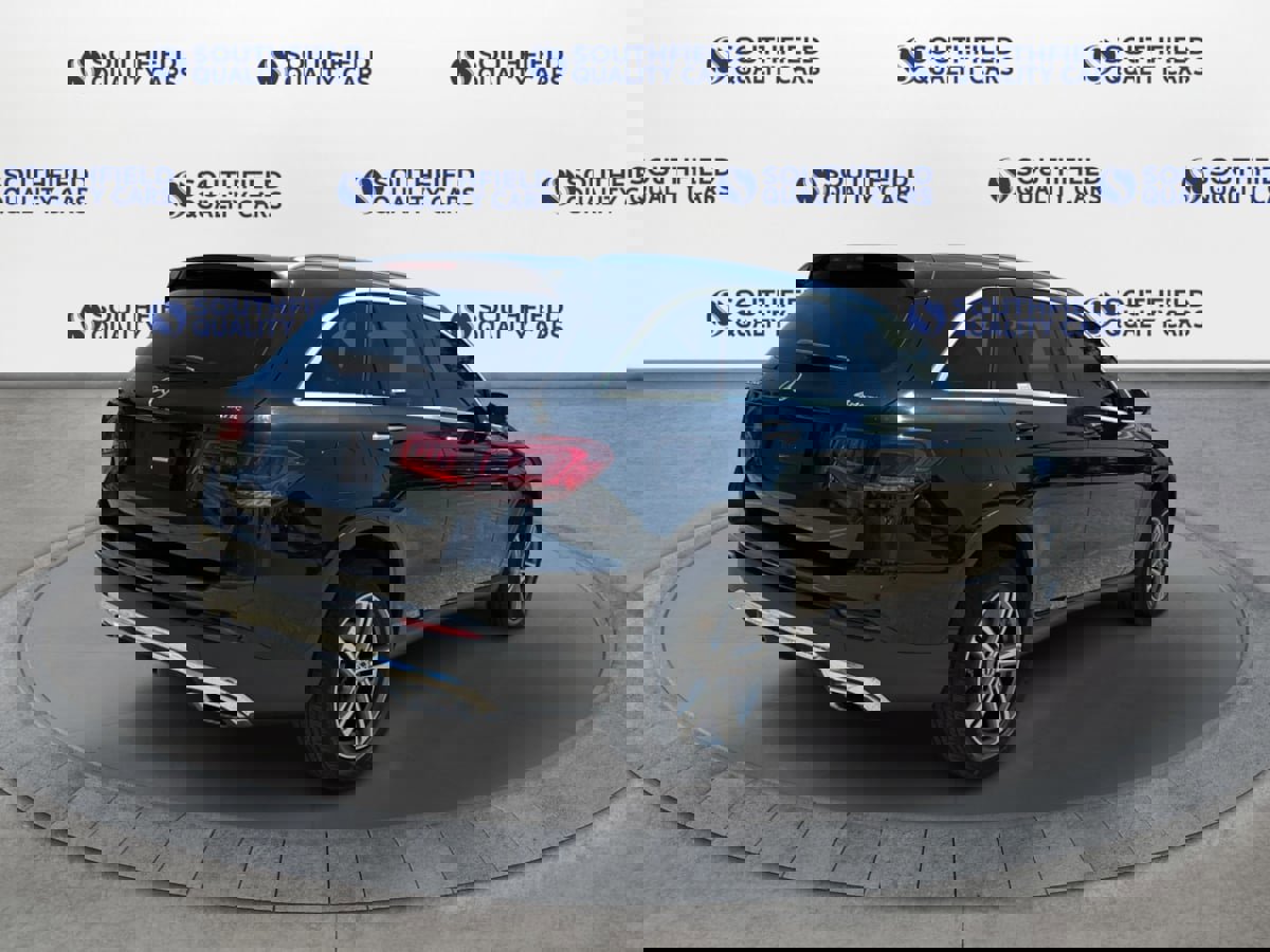 Used 2020 Mercedes-Benz GLC 300 4MATIC w/ Premium Package image 7