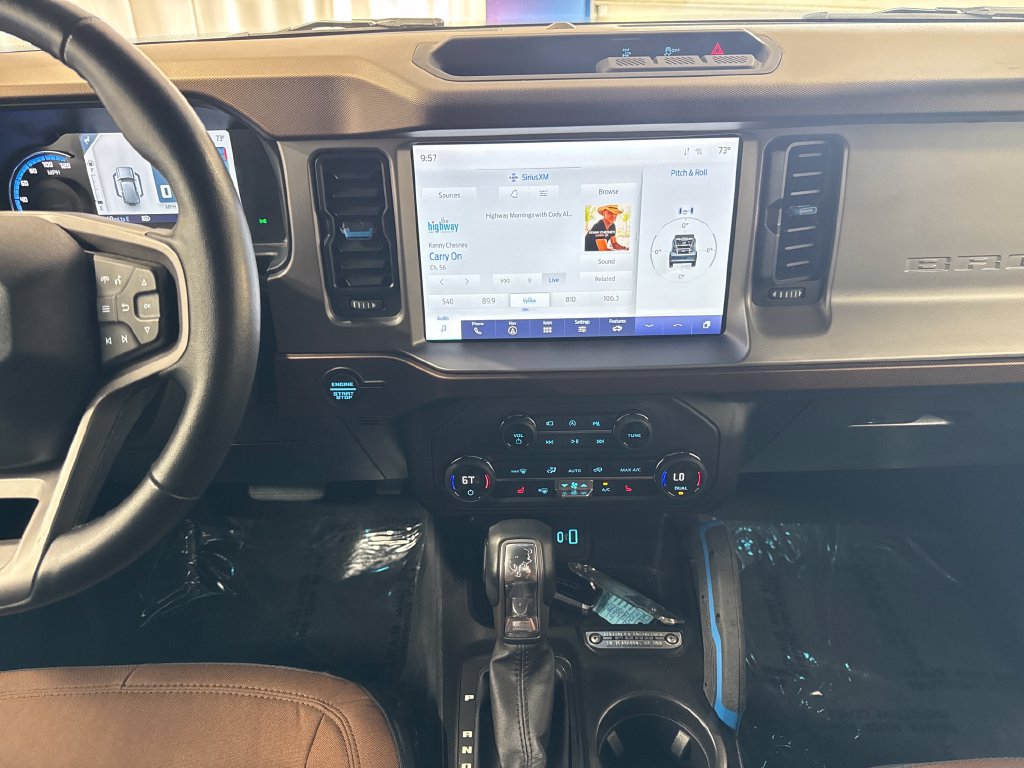 Used 2023 Ford Bronco Outer Banks AWD/4WD image 19