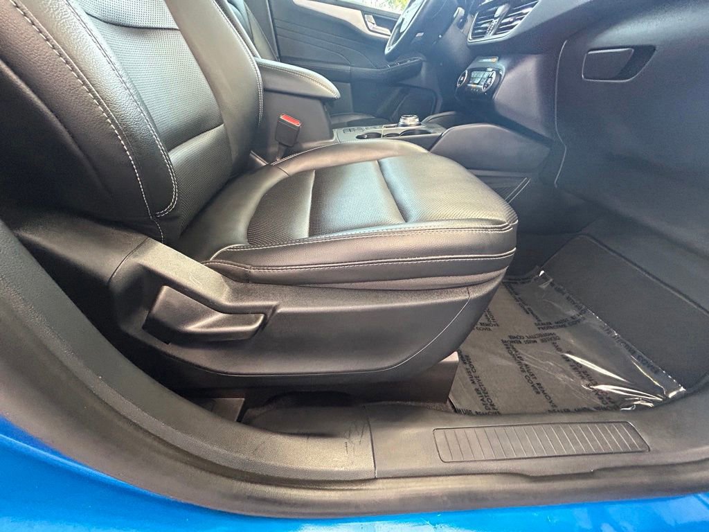 Certified 2021 Ford Escape SEL FWD image 25