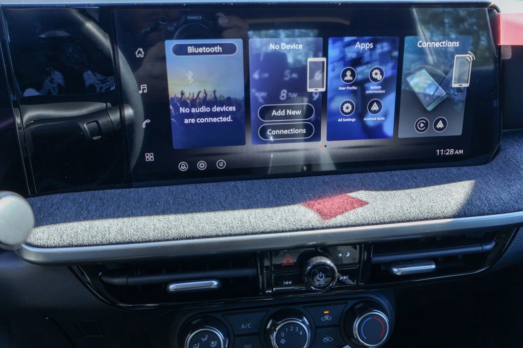 New 2026 Nissan Kicks S image 3