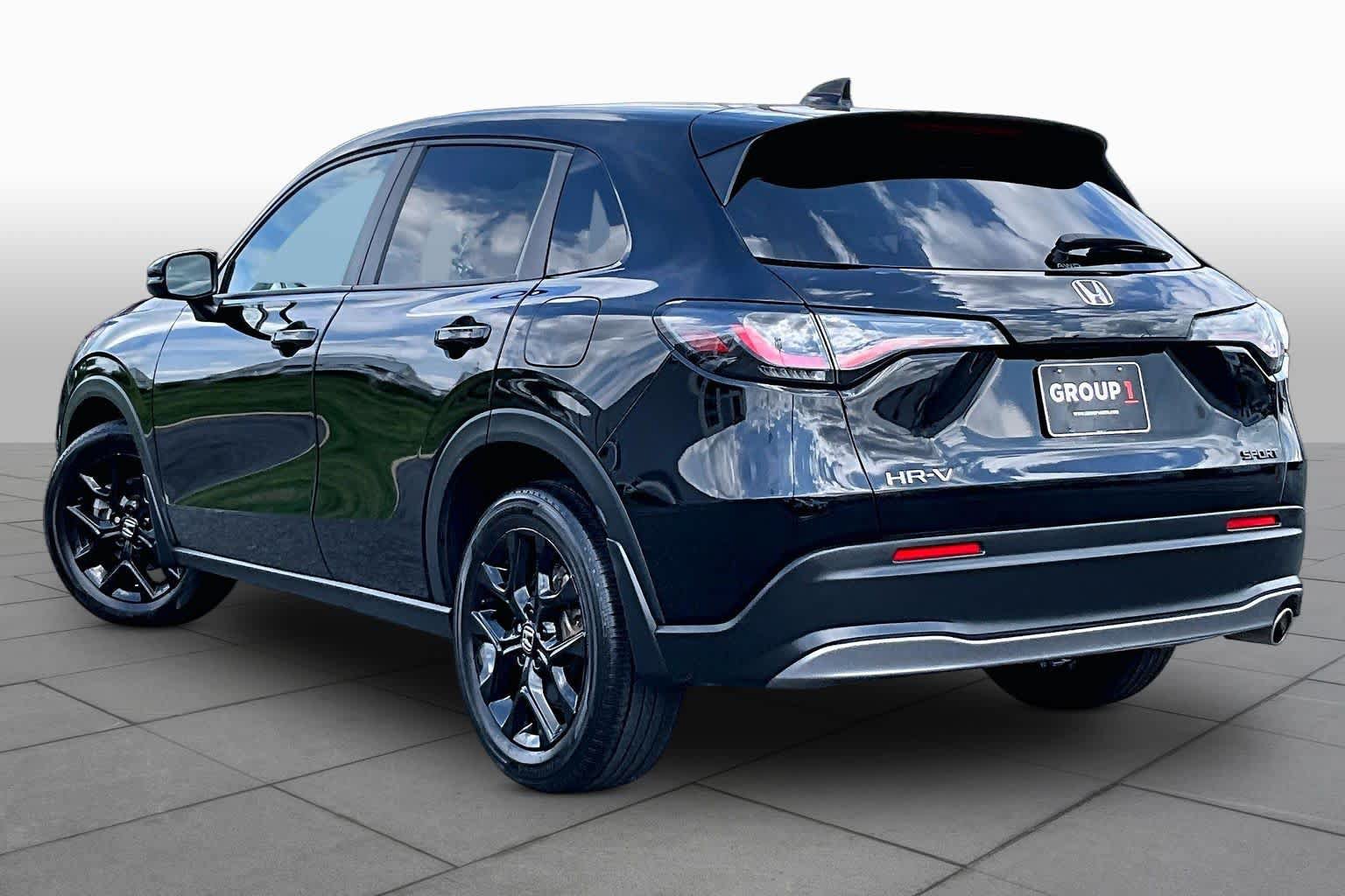 Used 2024 Honda HR-V Sport image 12