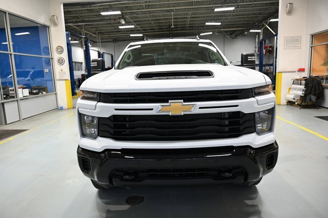 New 2026 Chevrolet Silverado 2500 Custom w/ Custom Value Package image 2