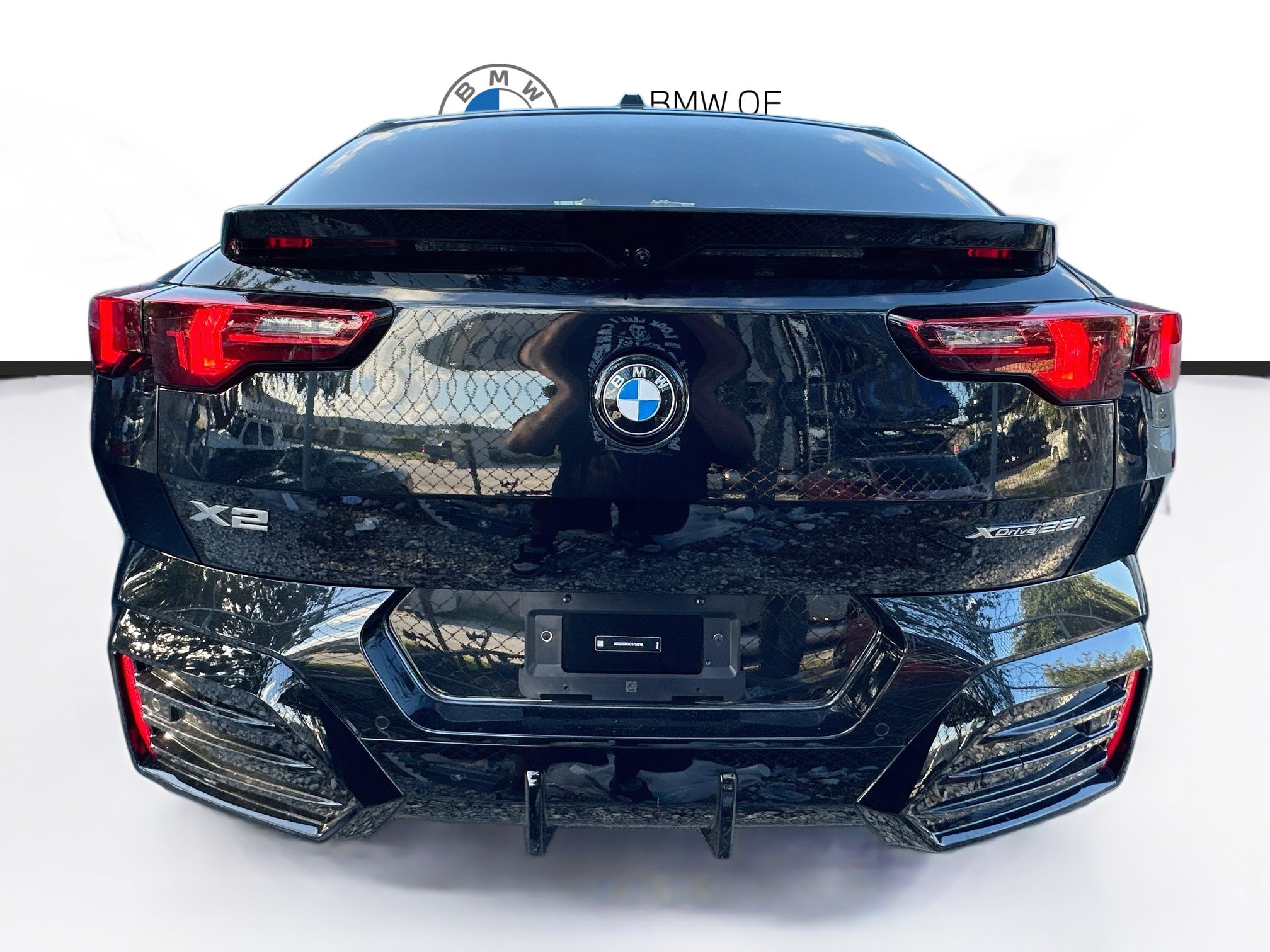 New 2026 BMW X2 xDrive28i w/ M Sport Package AWD/4WD image 5