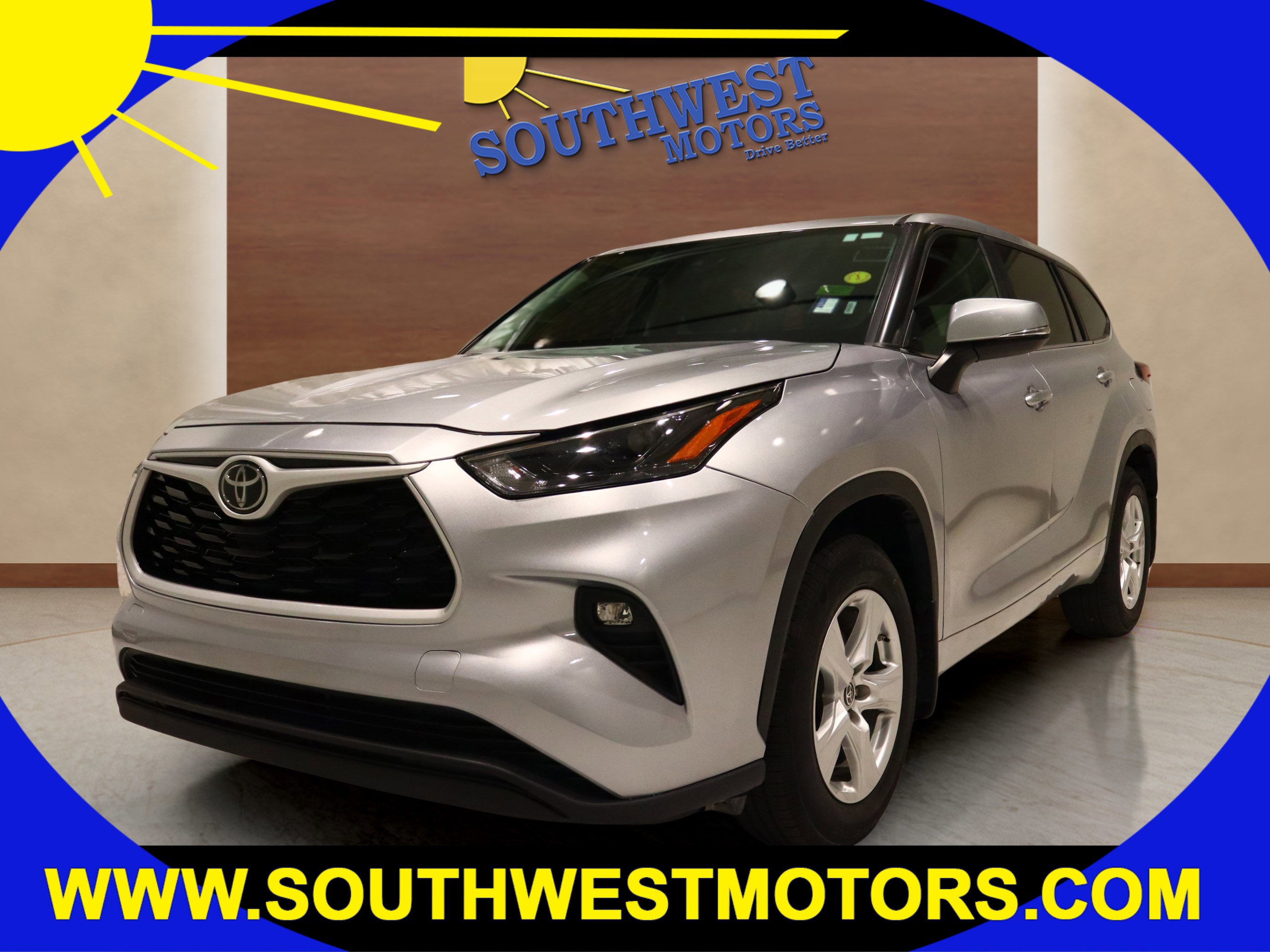 Used 2024 Toyota Highlander LE