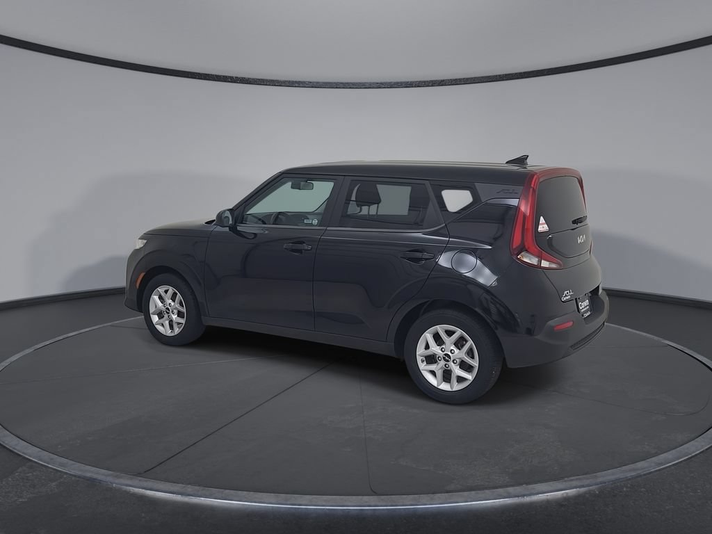 Used 2022 Kia Soul LX w/ Technology Package FWD image 10