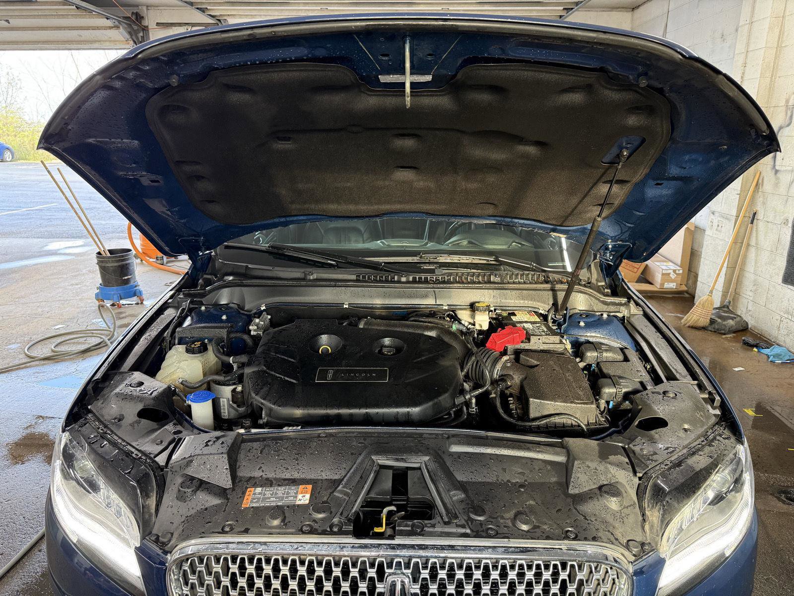 Used 2020 Lincoln MKZ Reserve w/ Elements Package image 31