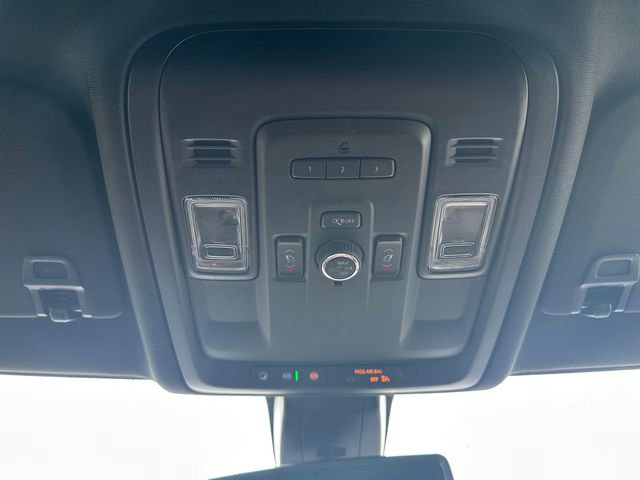 Used 2022 GMC Yukon Denali w/ Max Trailering Package image 23