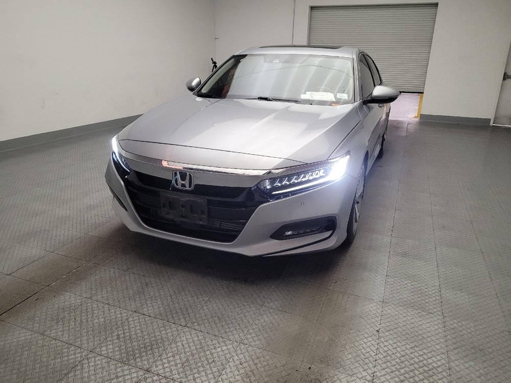 Used 2018 Honda Accord Touring image 15