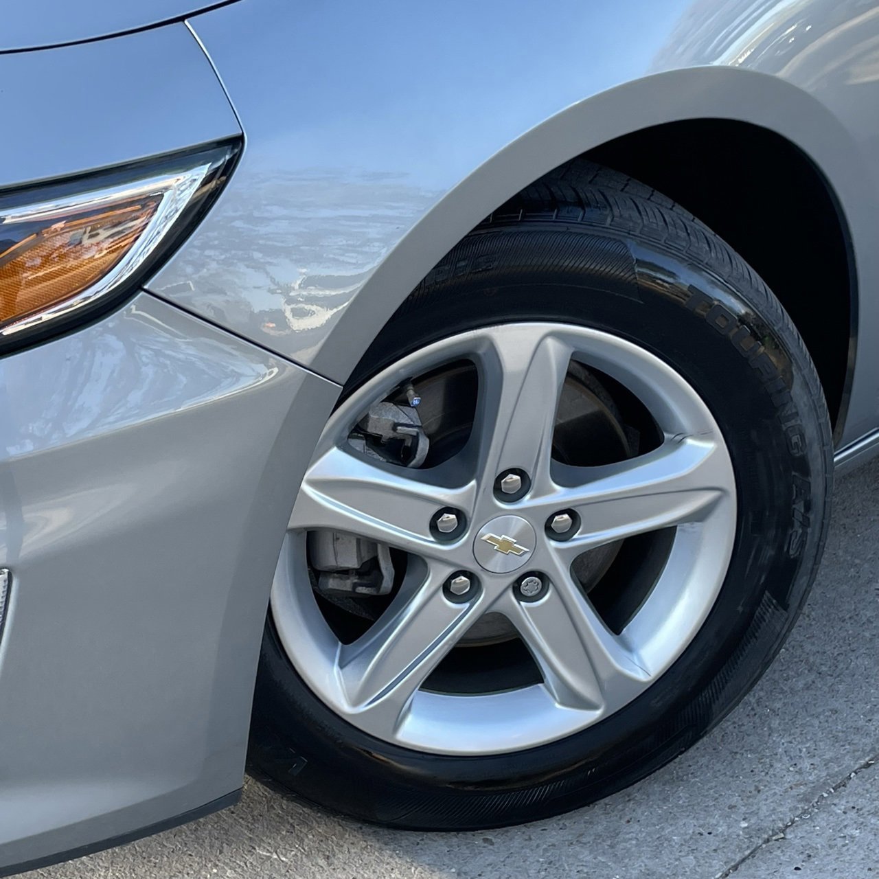 Used 2024 Chevrolet Malibu LT image 9