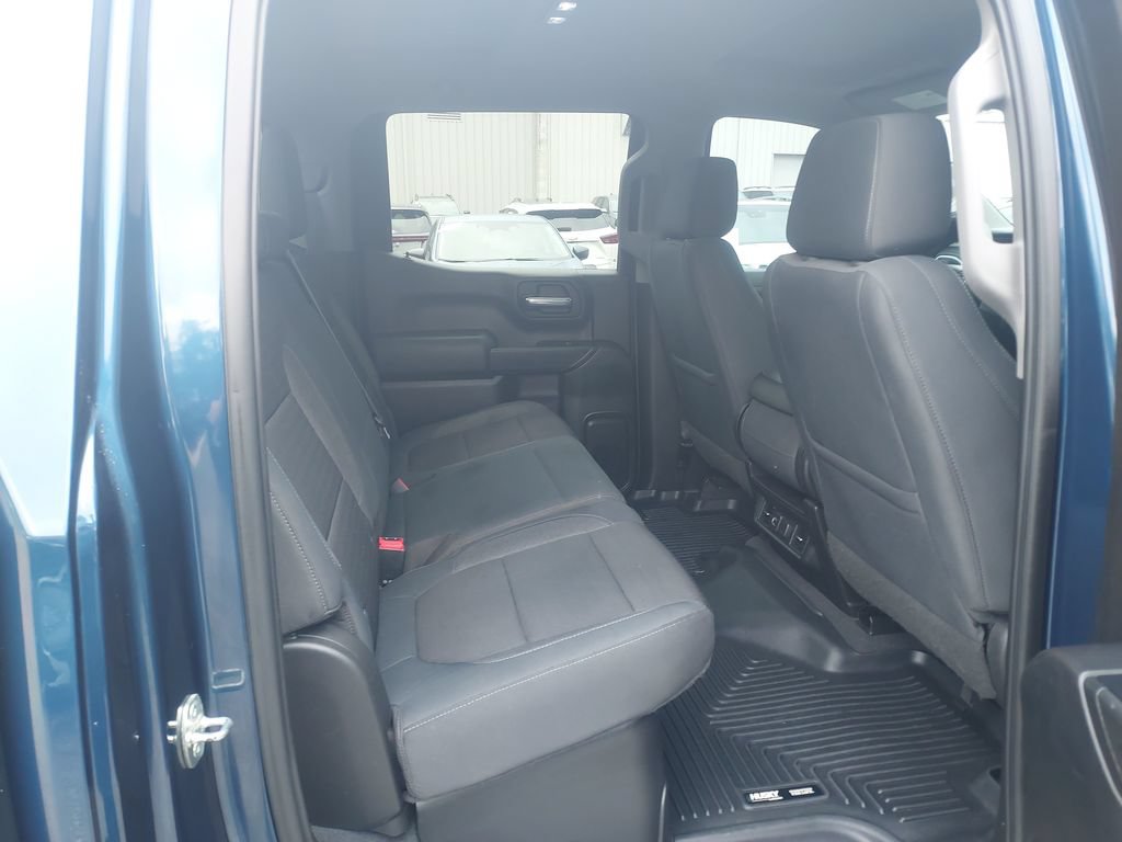 Used 2019 Chevrolet Silverado 1500 LT w/ All-Star Edition AWD/4WD image 31