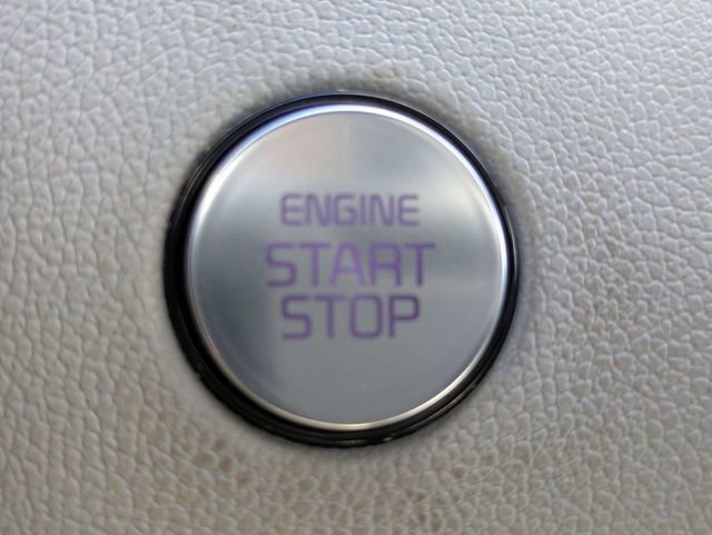 Used 2023 Kia Sorento SX image 29