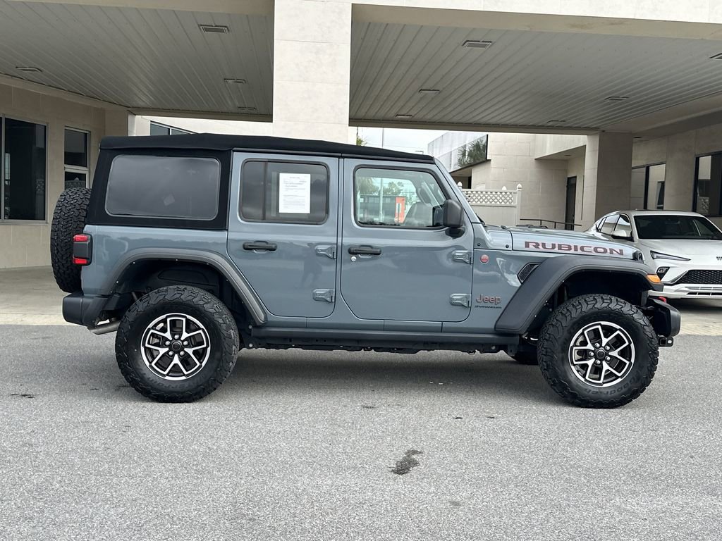 Used 2024 Jeep Wrangler Unlimited Rubicon w/ Safety Group image 8