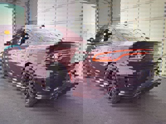 Used 2018 Dodge Charger R/T image 9