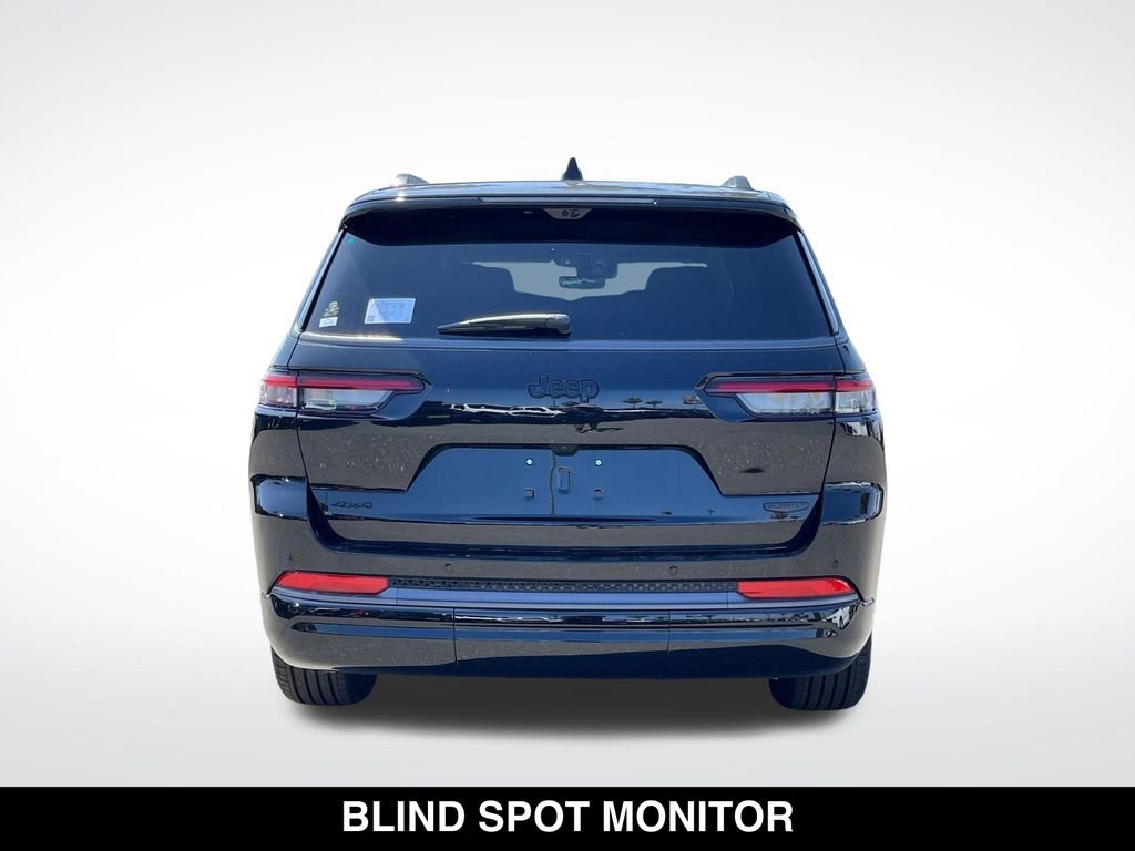 New 2026 Jeep Grand Cherokee L Summit w/ Obsidian Package AWD/4WD image 8
