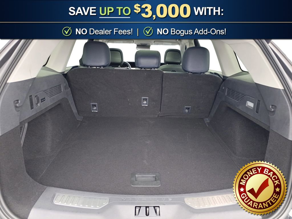 Used 2024 Lincoln Nautilus Reserve w/ Equipment Group 202A image 23