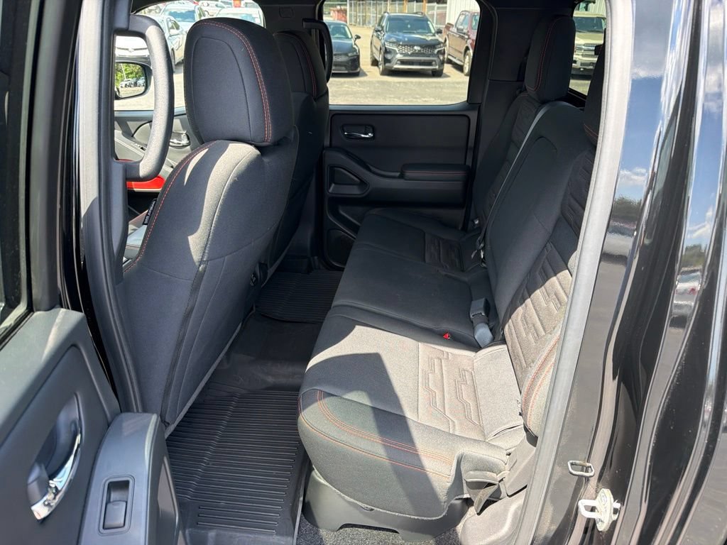 Used 2023 Nissan Frontier PRO-4X w/ Pro Convenience Package AWD/4WD image 12
