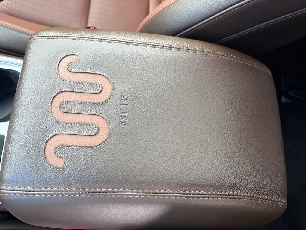 Used 2023 Ford Explorer King Ranch w/ Technology Package image 32