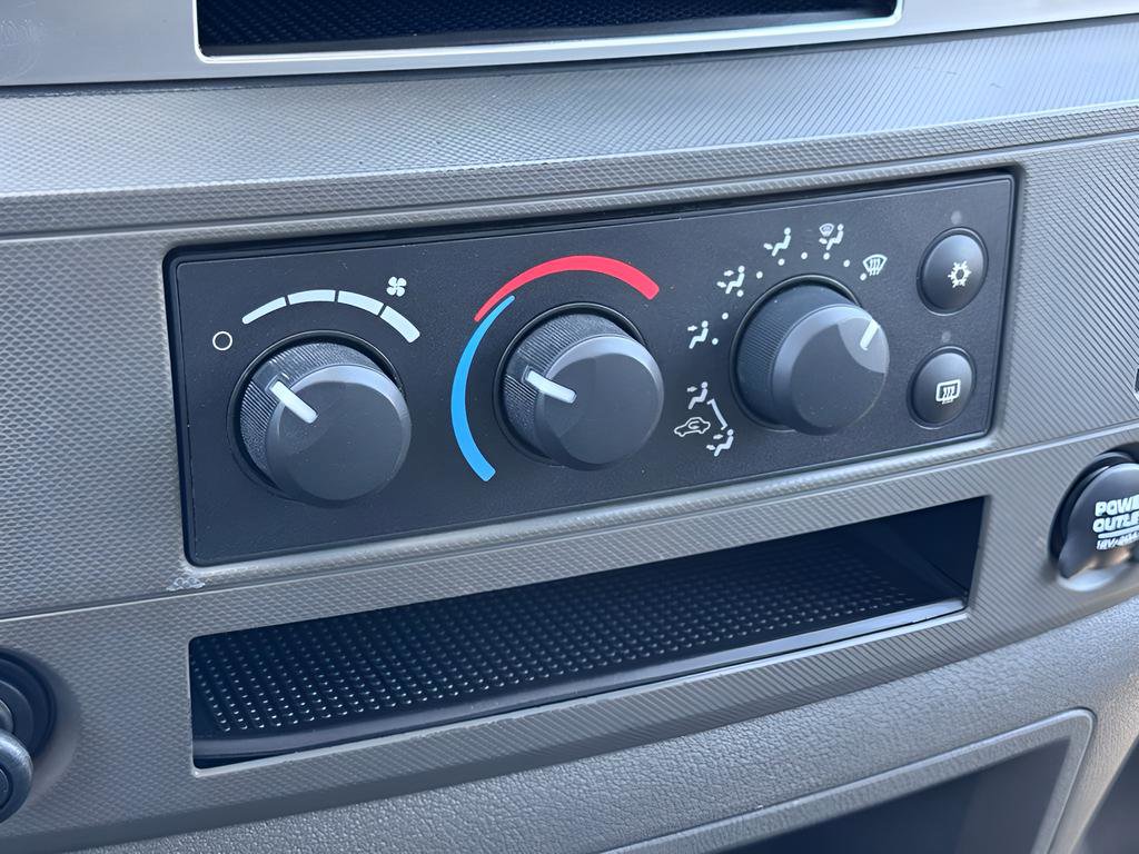 Used 2008 Dodge Ram 1500 Truck SLT w/ Popular Equipment Group RWD image 18