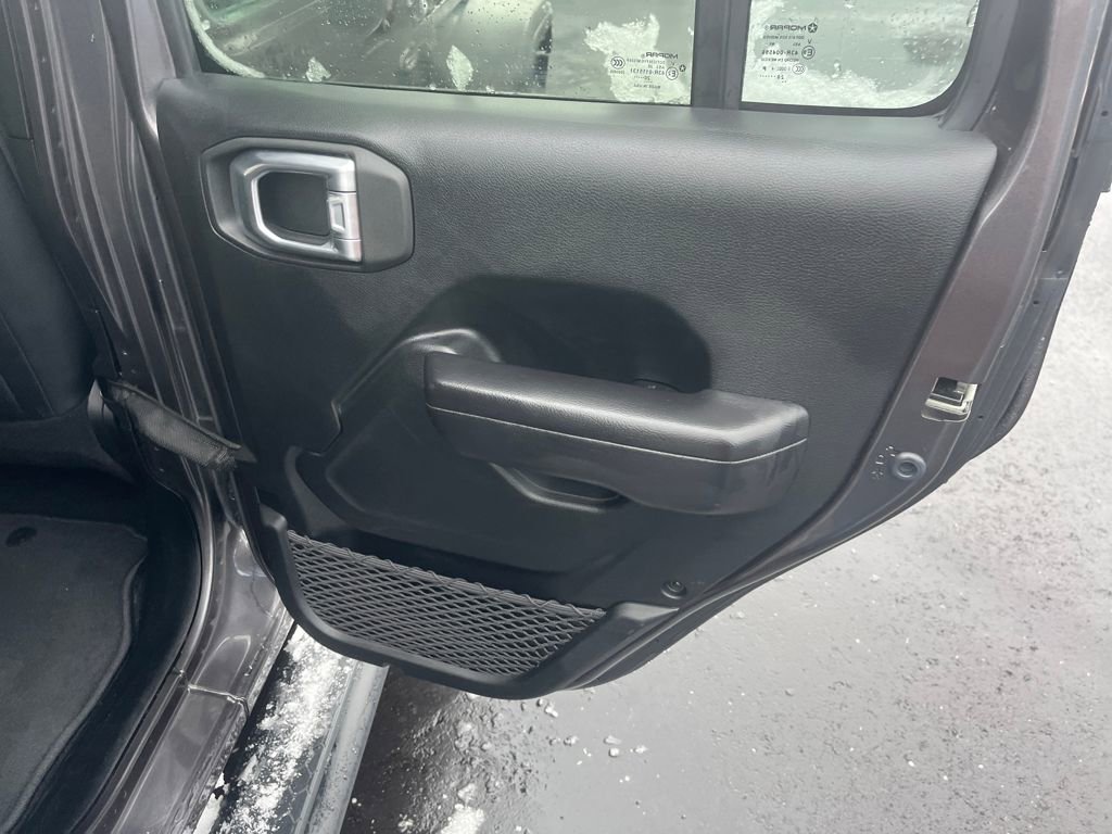 Used 2020 Jeep Wrangler Unlimited Sport S image 28