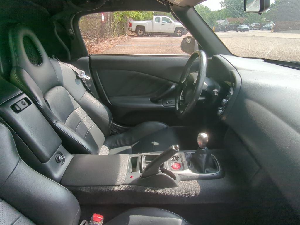 Used 2001 Honda S2000 image 13