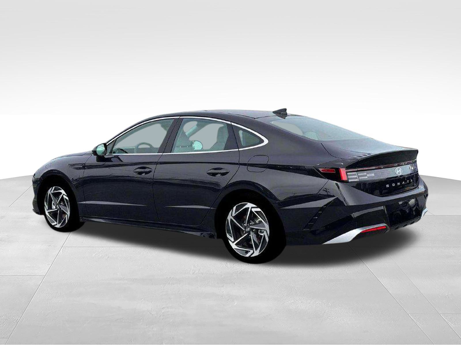 New 2026 Hyundai Sonata SEL AWD/4WD image 4
