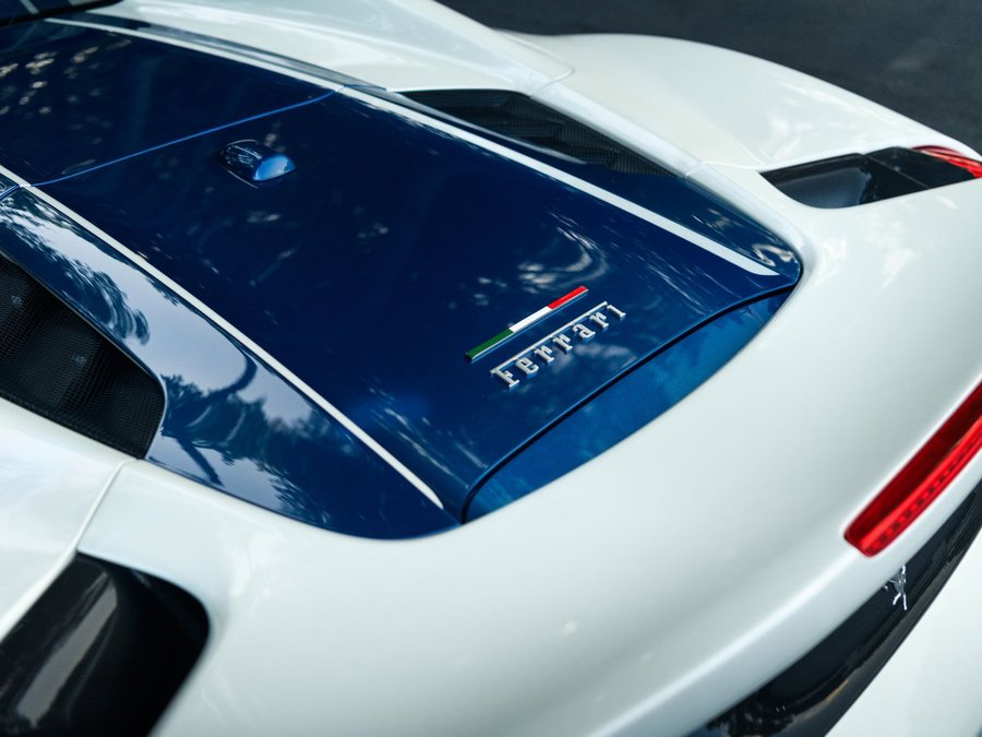 Used 2020 Ferrari 488 Pista Spider image 14