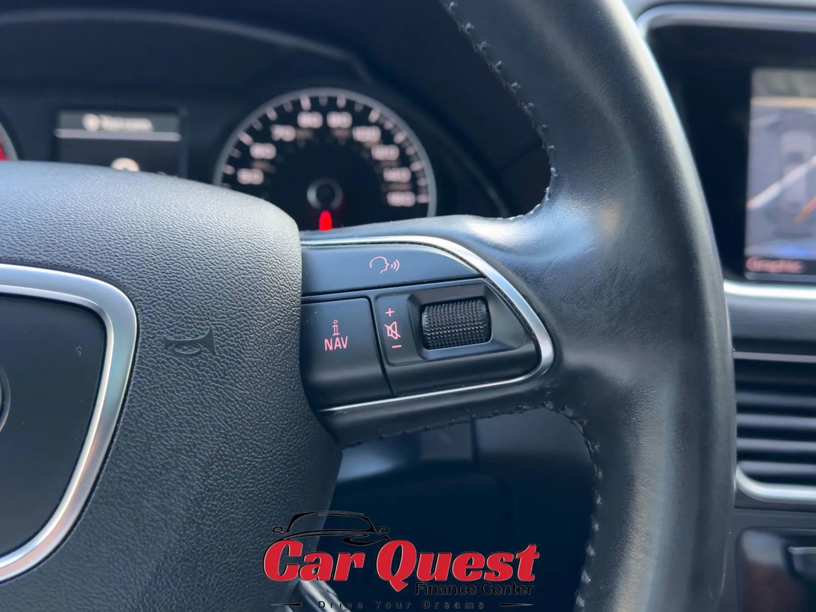 Used 2016 Audi Q5 2.0T Premium Plus w/ Technology Package image 26