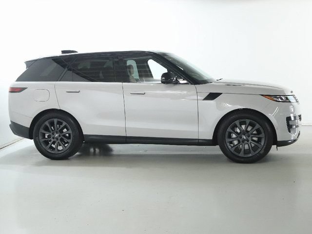Certified 2024 Land Rover Range Rover Sport SE AWD/4WD image 10