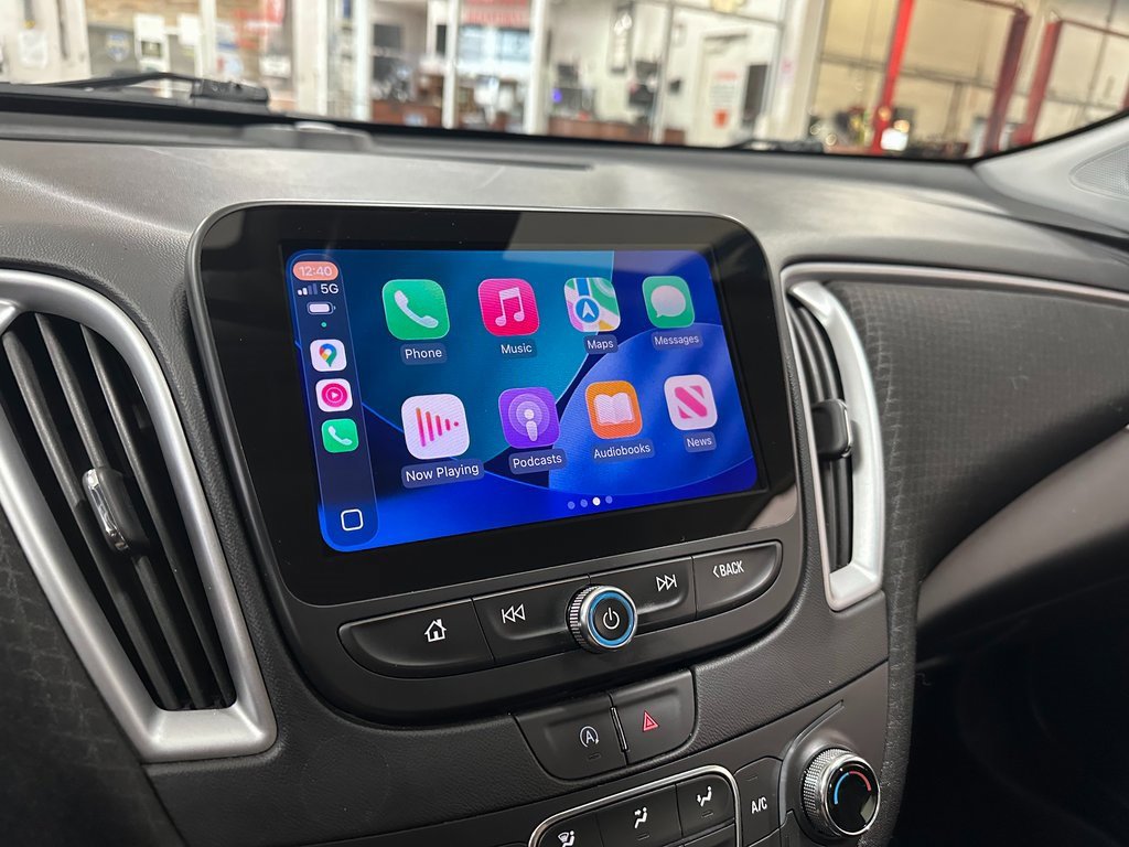 Used 2023 Chevrolet Malibu LT image 22