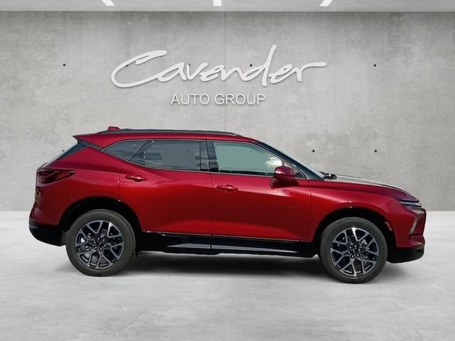 Used 2025 Chevrolet Blazer RS FWD image 17
