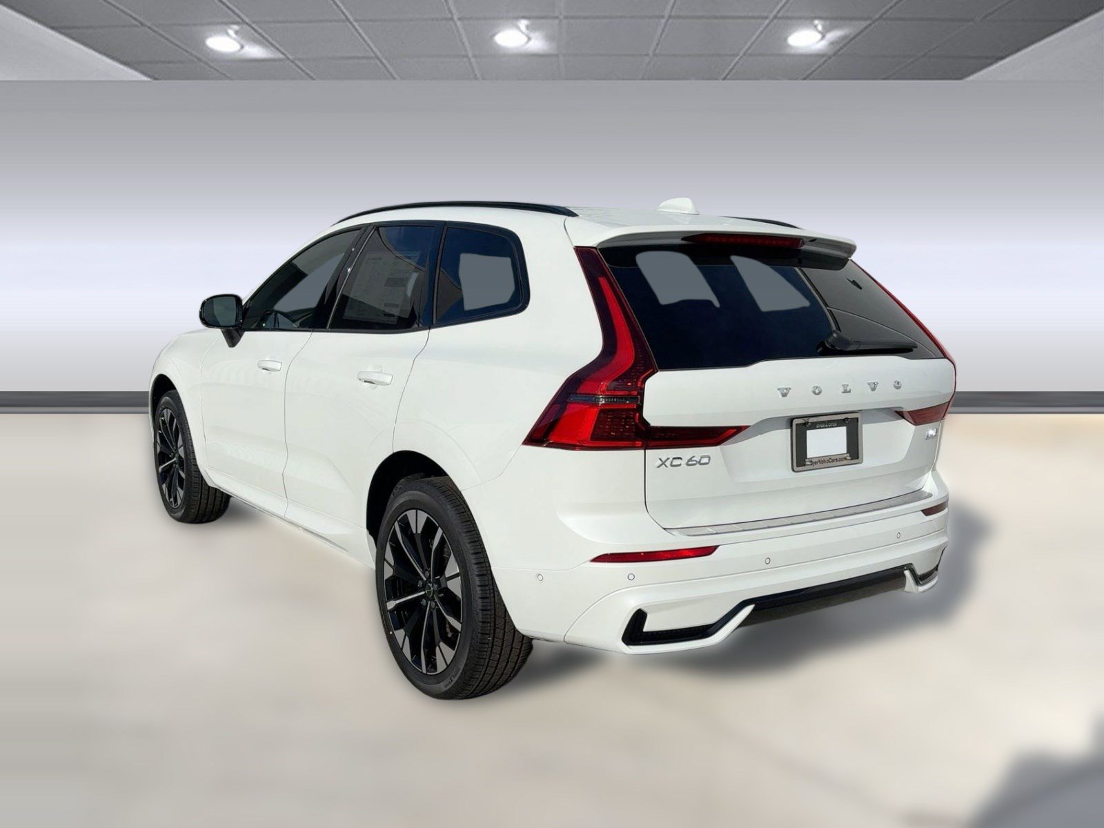 New 2026 Volvo XC60 B5 Plus w/ Protection Package Premier AWD/4WD image 3