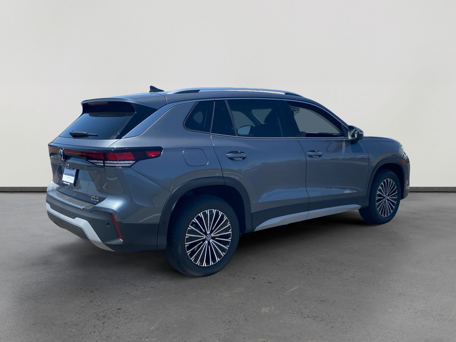 New 2025 Volkswagen Tiguan S image 5