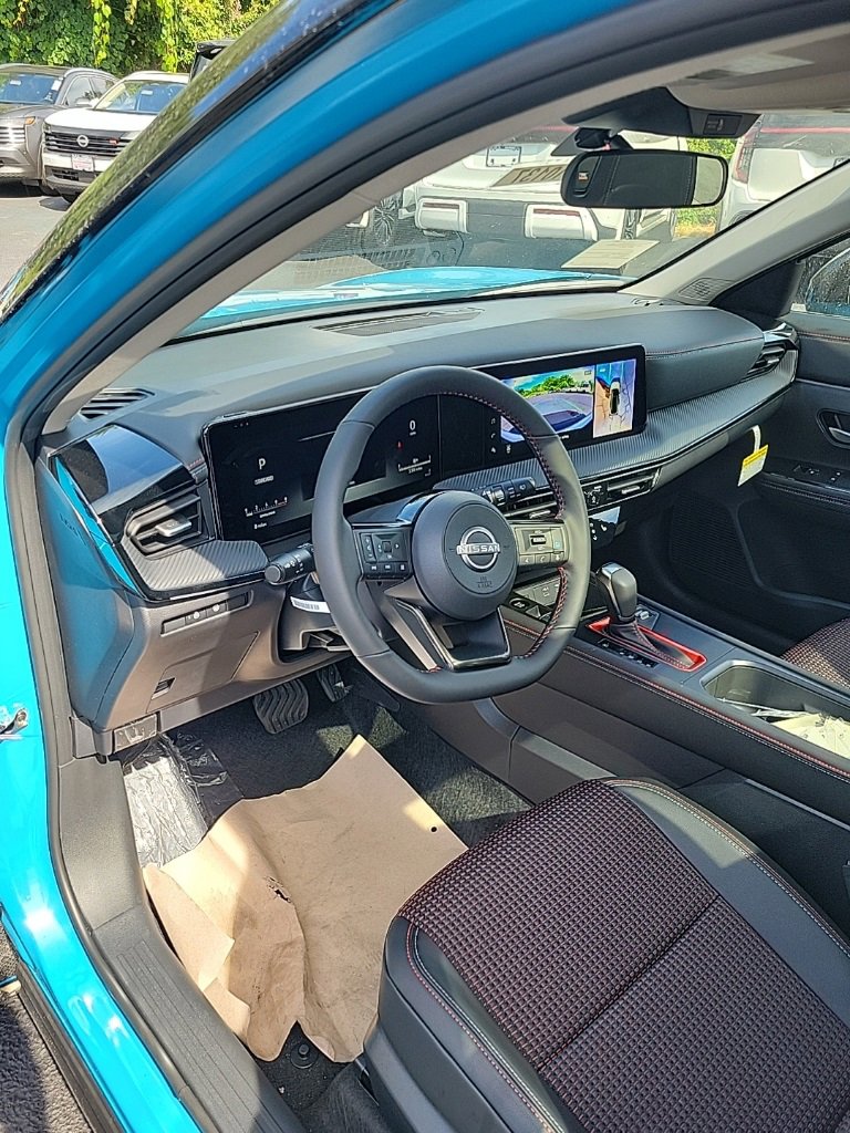 New 2025 Nissan Kicks SR w/ SR Premium Package image 21