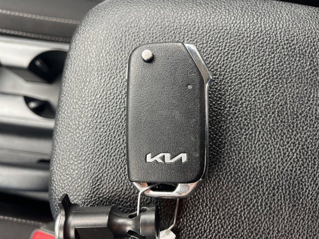 Used 2023 Kia Forte LXS image 60
