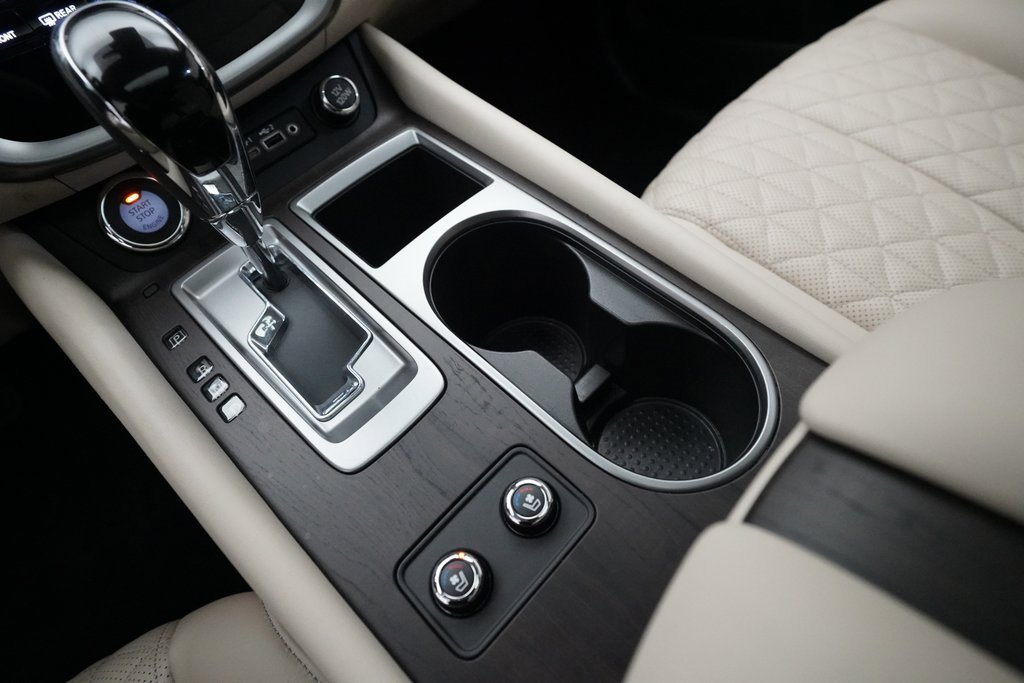 Certified 2024 Nissan Murano Platinum w/ Cargo Package image 17