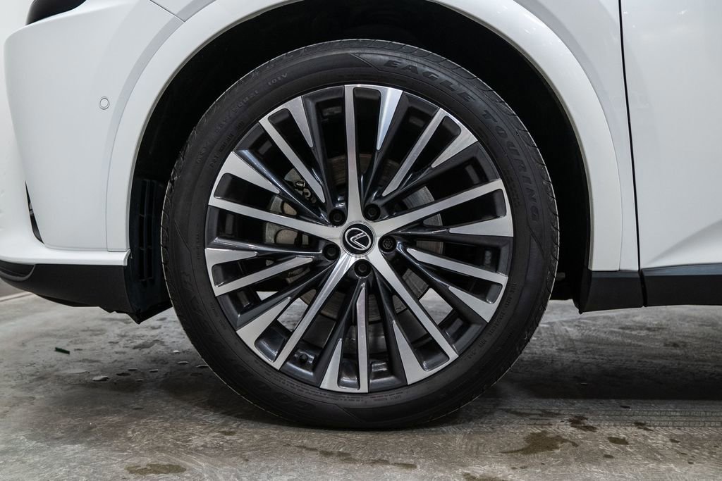 Used 2024 Lexus RX 350 Premium Plus w/ Convenience Package image 8