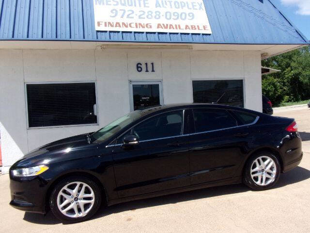 Used 2016 Ford Fusion SE image 8