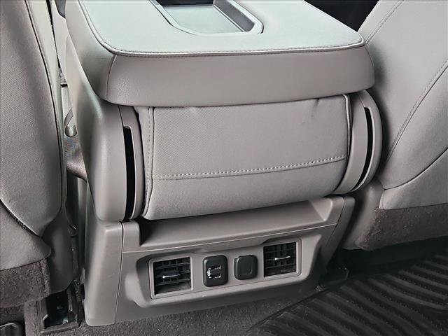 Used 2019 Chevrolet Silverado 1500 LT w/ All-Star Edition AWD/4WD image 15
