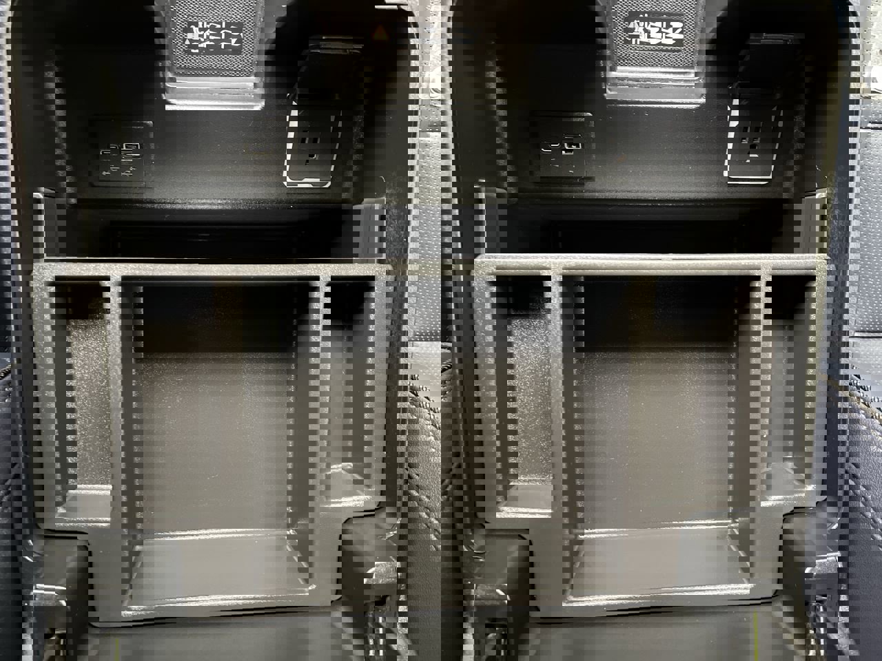 Certified 2024 Chevrolet Silverado 1500 High Country w/ Technology Package image 30