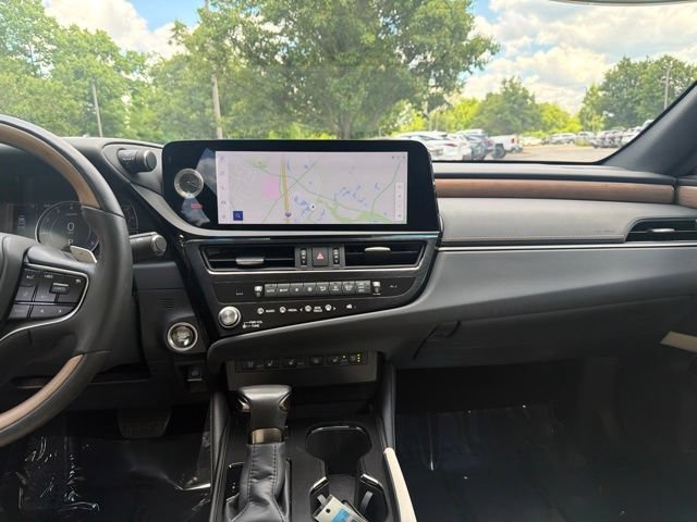 Used 2024 Lexus ES 350 w/ Technology Package FWD image 14