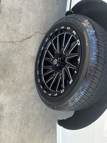 Certified 2024 Ford Expedition Platinum image 28