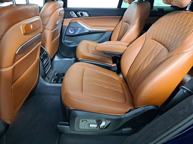 Used 2025 BMW ALPINA XB7 image 13