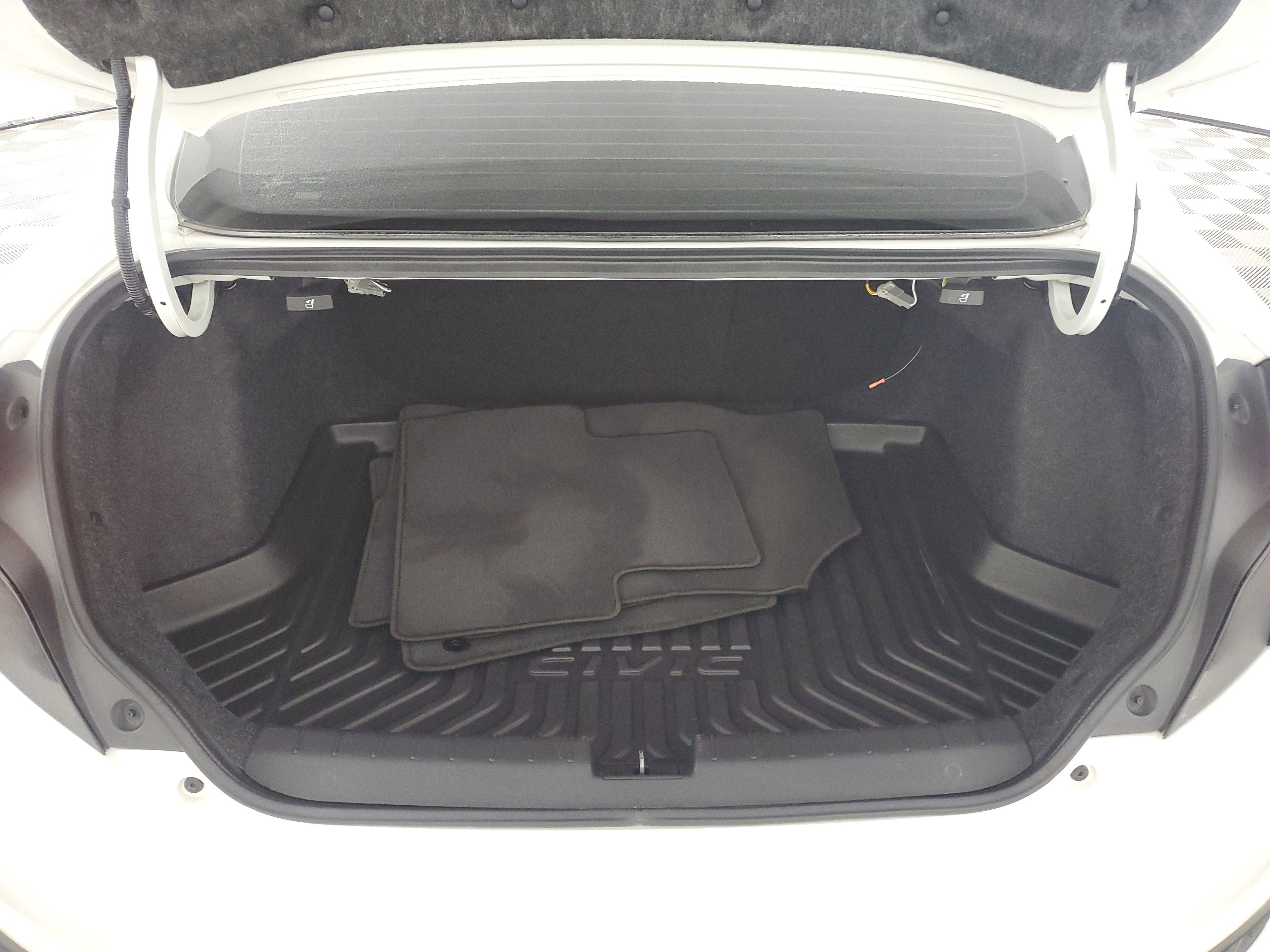 Used 2019 Honda Civic Sport image 32