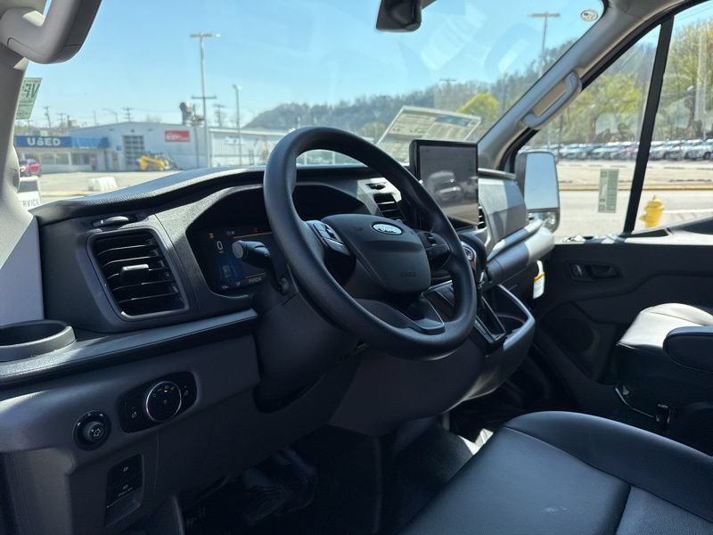 New 2026 Ford Transit 350 148 Medium Roof RWD image 18