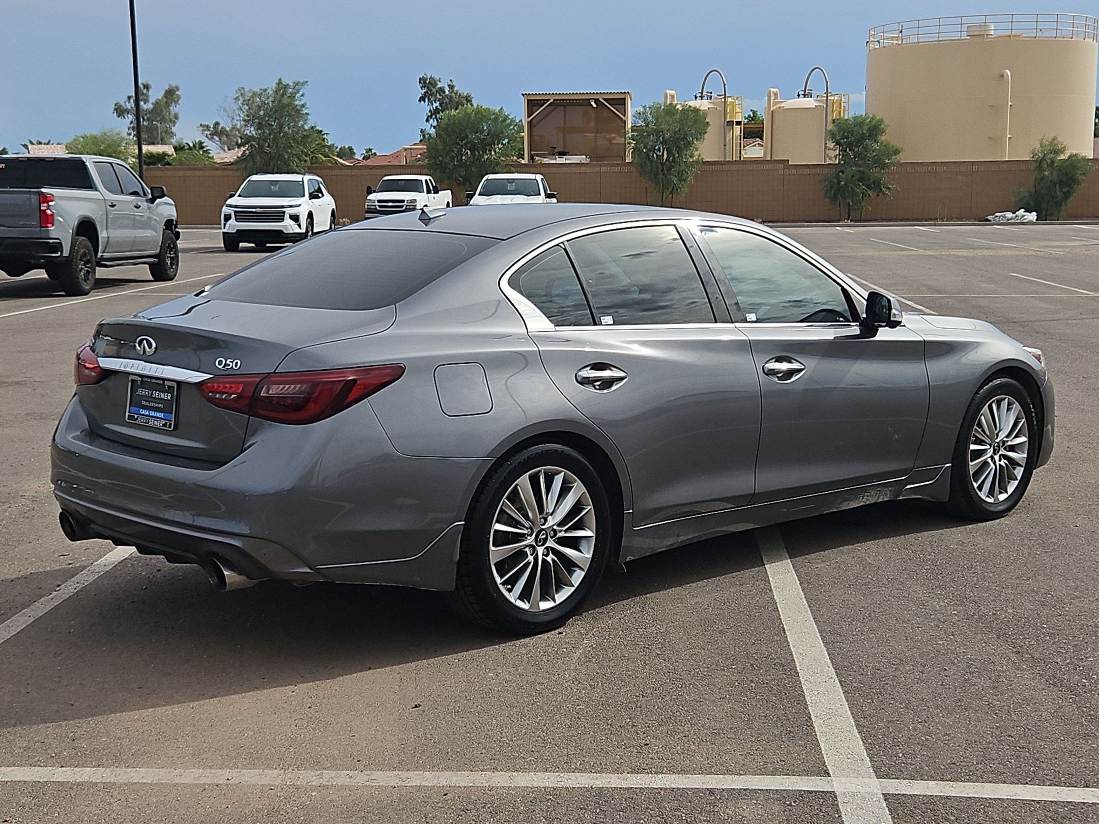 Used 2023 INFINITI Q50 Luxe w/ Cargo Package RWD image 5