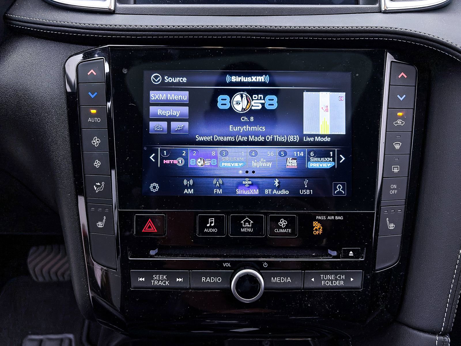 Used 2025 INFINITI QX50 Luxe image 21