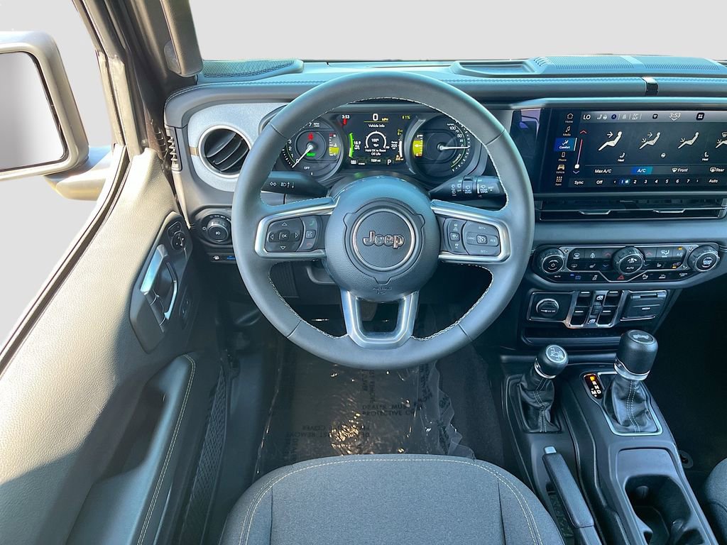 Certified 2025 Jeep Wrangler Unlimited Sahara w/ Safety Group image 21